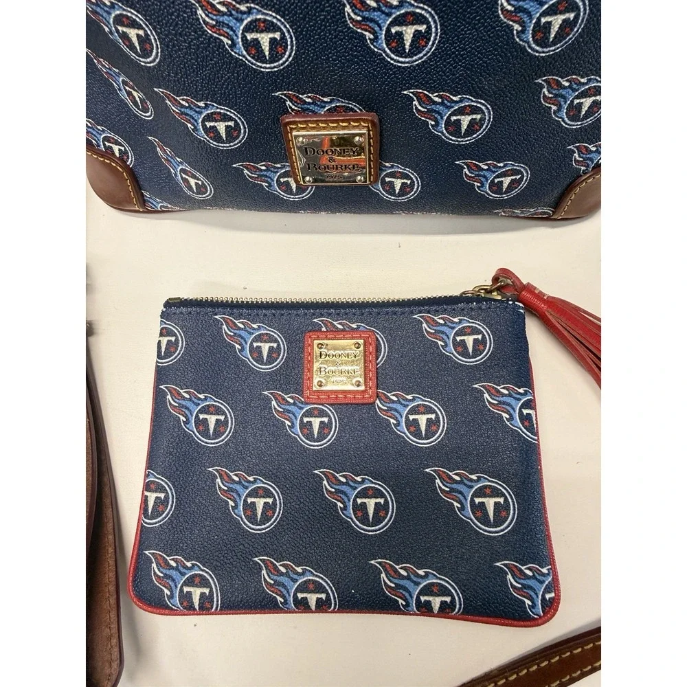 Dooney & Bourke dooney bourke
